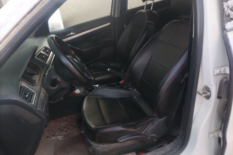 大众 朗逸 2015款 1.6L 手动风尚版局部细节19