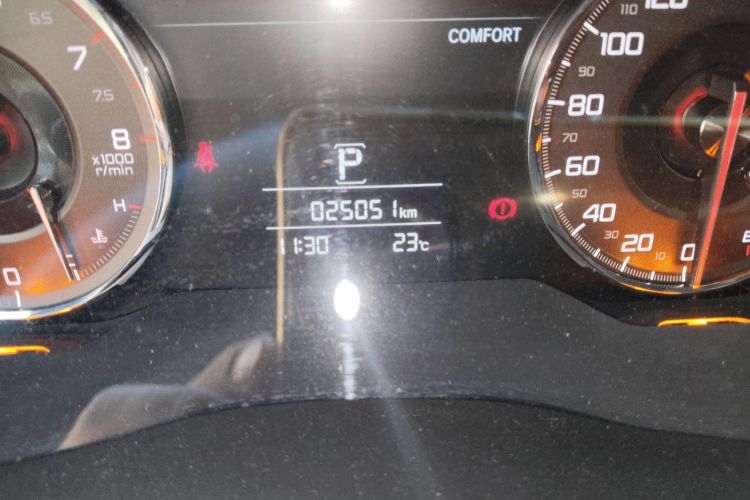 讴歌CDX 2021款 1.5T 两驱尊享版中控内饰15