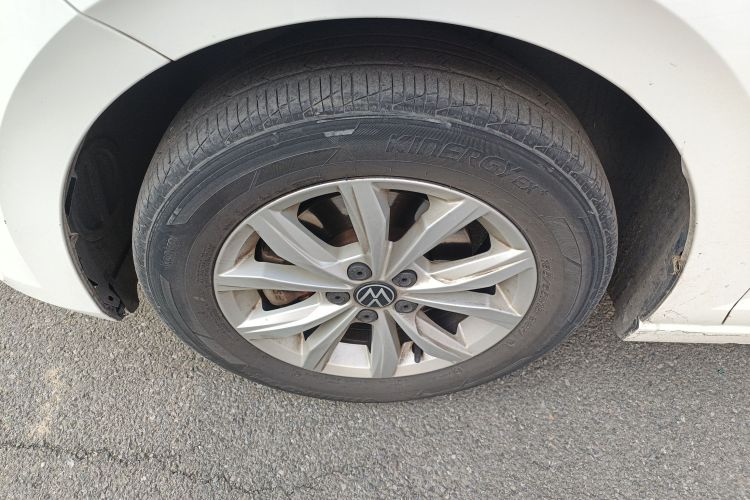 大众 Polo 2023款  Plus 1.5L 自动炫彩科技版车身外观6007