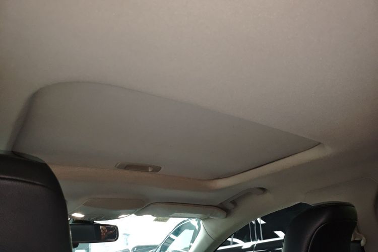 福特 蒙迪欧 2017款 改款 EcoBoost 180 时尚型局部细节22