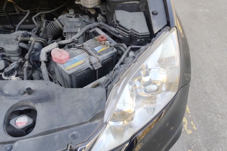 本田CR-V 2010款 2.0L 自动两驱都市版局部细节9007