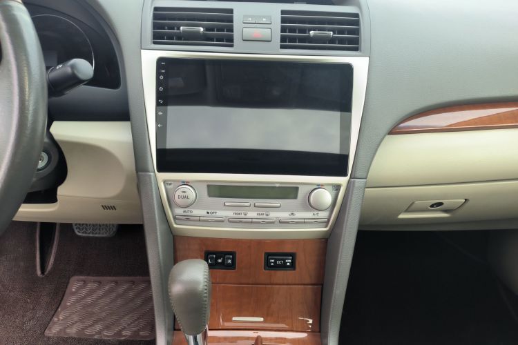 丰田 凯美瑞 2013款 200G 经典豪华版局部细节16