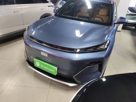 吉利银河 银河星舰7 EM-i 2025款 120km 领航版