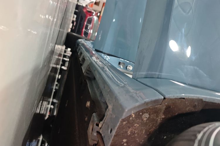 鸿蒙智行 智界S7 2024款 Pro 后驱长航版局部细节9001