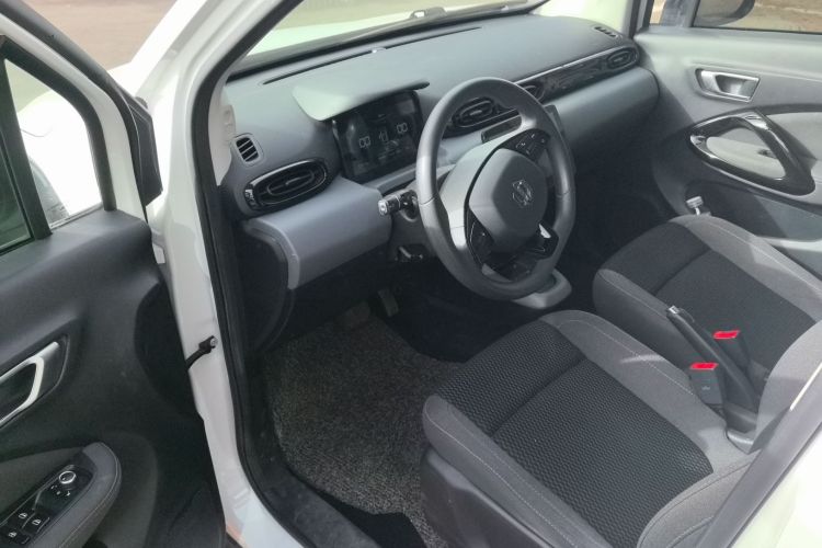 零跑汽车 零跑T03 2020款 400标准版中控内饰7003