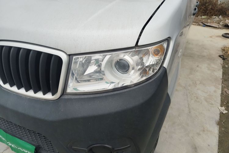 金杯 小海狮X30 2021款 1.5L 标准型无空调版客车国VI SWC15M局部细节36