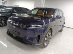 东风奕派 eπ008 2025款 210Ultra增程版 5座