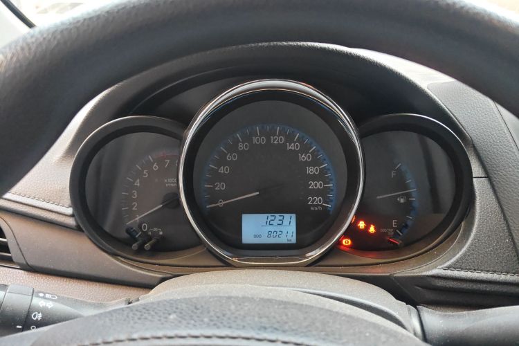 丰田 威驰 2019款 1.5L 手动创行版中控内饰14