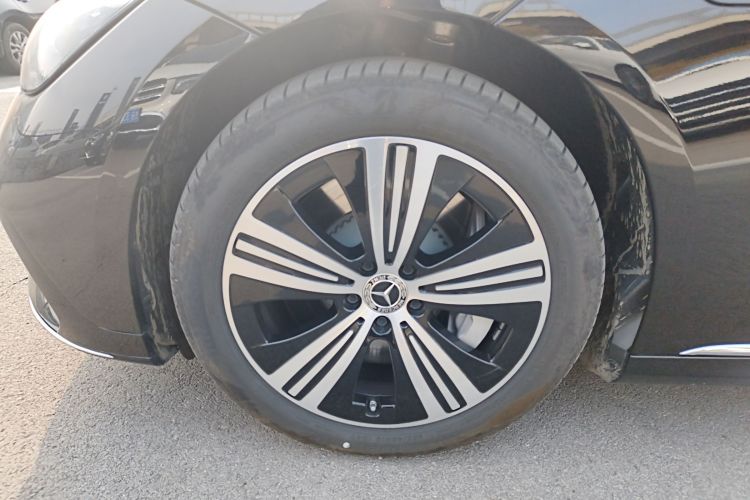 奔驰EQE 2025款 500 4MATIC 先锋版车身外观6007