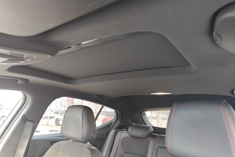 别克 威朗 2016款 两厢GS 20T 双离合燃情运动型中控内饰22