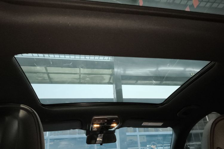 奔驰C级 2023款 C 260 L 运动版局部细节22