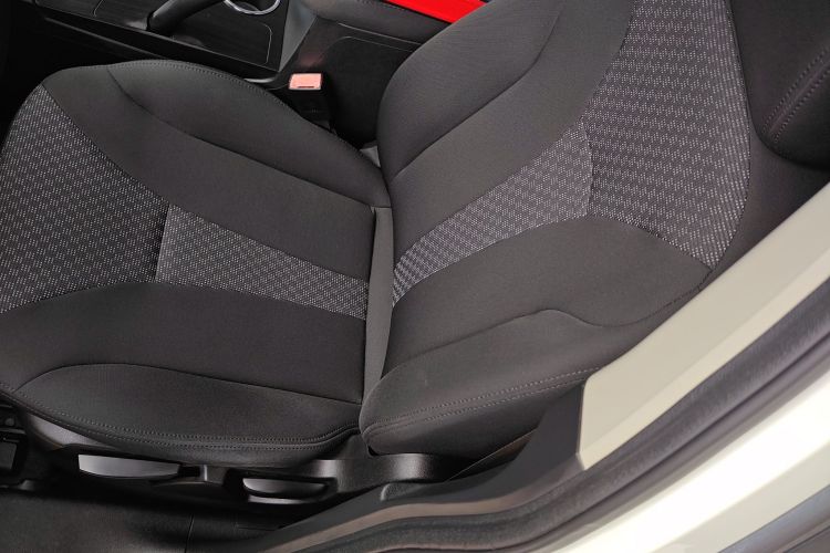 广汽传祺 传祺GS5 2014款 2.0L 自动两驱超享版局部细节19