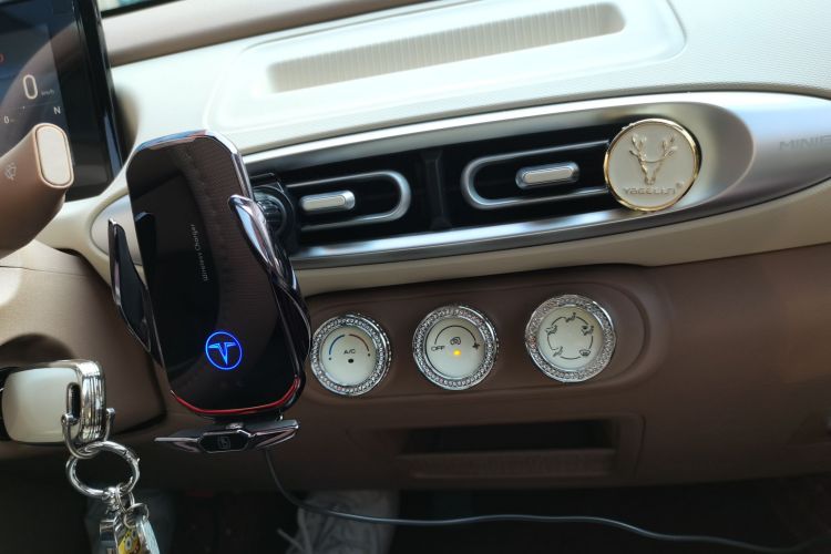 五菱汽车 宏光MINIEV 2025款 四门版 进阶款局部细节16