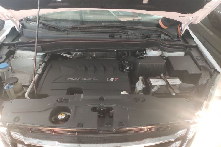 哈弗H6 2016款 升级版 1.5T 手动两驱精英型机舱底盘24