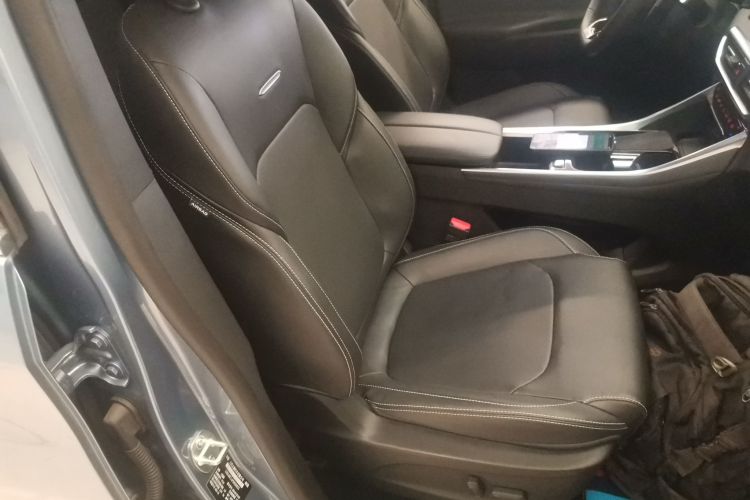 上汽大通MAXUS 大通G50 2023款 PLUS 1.5T 幸福推荐自动护航版局部细节41