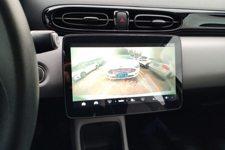 零跑汽车 零跑T03 2022款 炫晶版中控内饰16