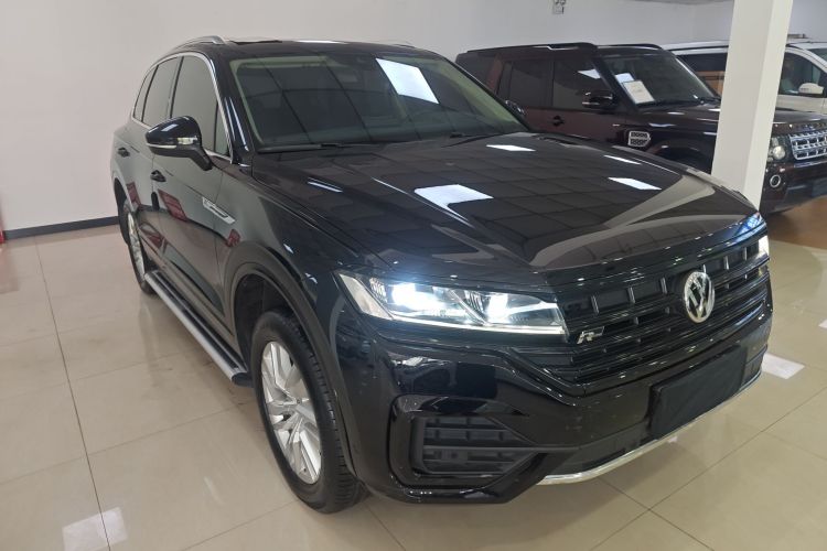 大众 途锐 2020款 2.0TSI 锐尚版 国VI车身外观3