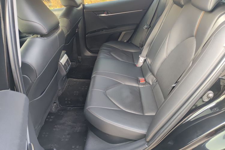 丰田 凯美瑞 2019款 双擎 2.5HG 豪华版 国VI中控内饰21