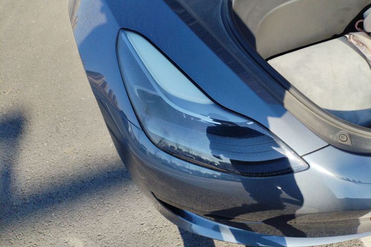 特斯拉 Model 3 2021款 标准续航后驱升级版车身外观6006