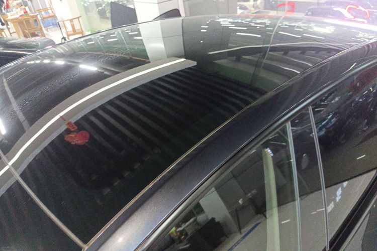 特斯拉 Model Y 2024款 长续航全轮驱动版局部细节57