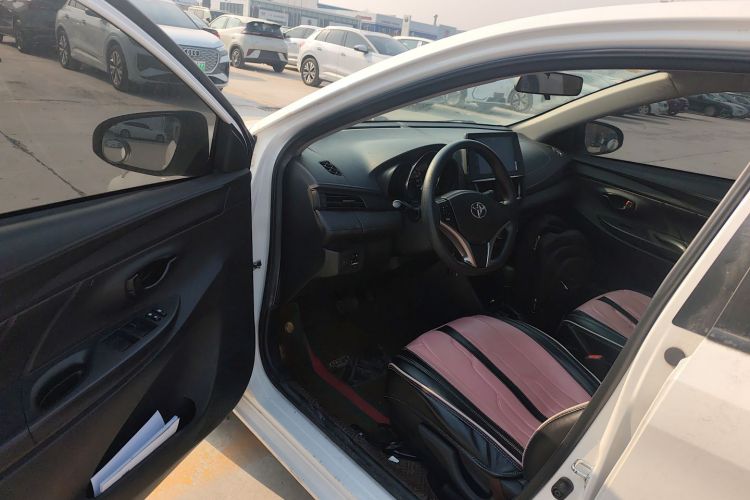 丰田 威驰 2021款 1.5L CVT创行版中控内饰20