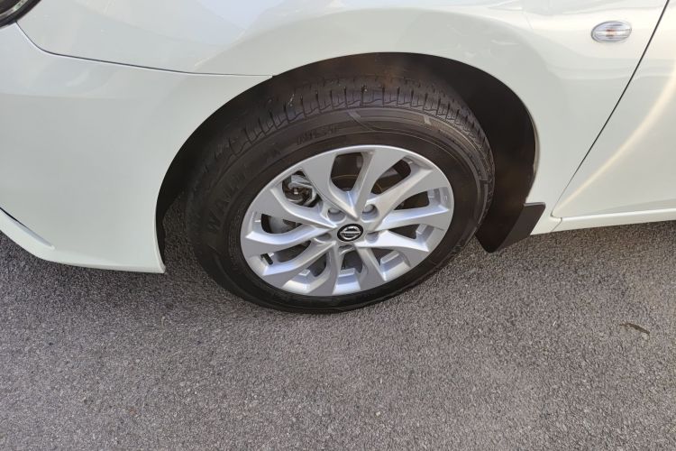 日产 轩逸 2022款 经典 1.6XL CVT豪华版车身外观6007