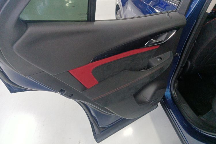 别克 2022款 昂科威S GS 四驱运动型中控内饰7008