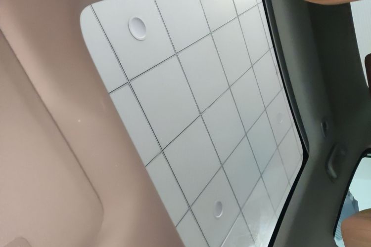 小鹏P5 2021款 550E中控内饰22