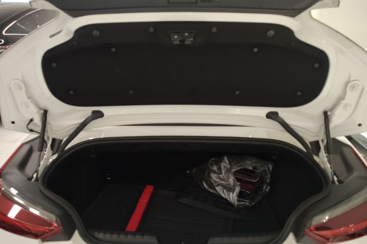 宝马Z4 2019款 sDrive 25i M运动曜夜套装局部细节23