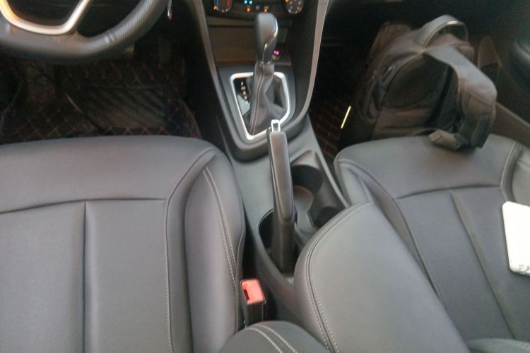 别克 英朗 2021款 改款 典范 1.5L 自动精英型局部细节18