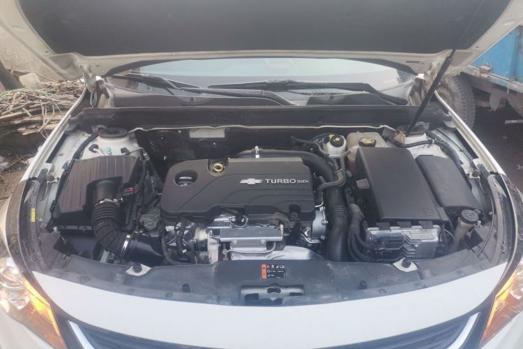 雪佛兰 迈锐宝 2017款 1.5T 自动豪华版机舱底盘24