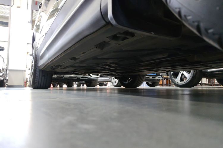 奔驰GLB 2023款 GLB 220 时尚型局部细节9001