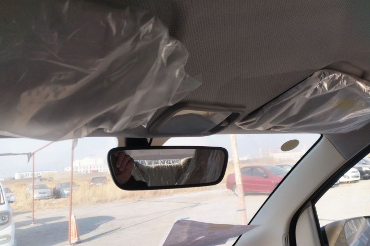 五菱汽车 宏光MINIEV 2024款 第三代 215km 青春版中控内饰22