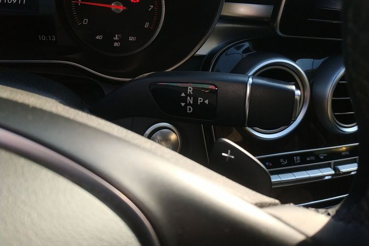 奔驰C级 2018款 C 180 L 时尚型局部细节18