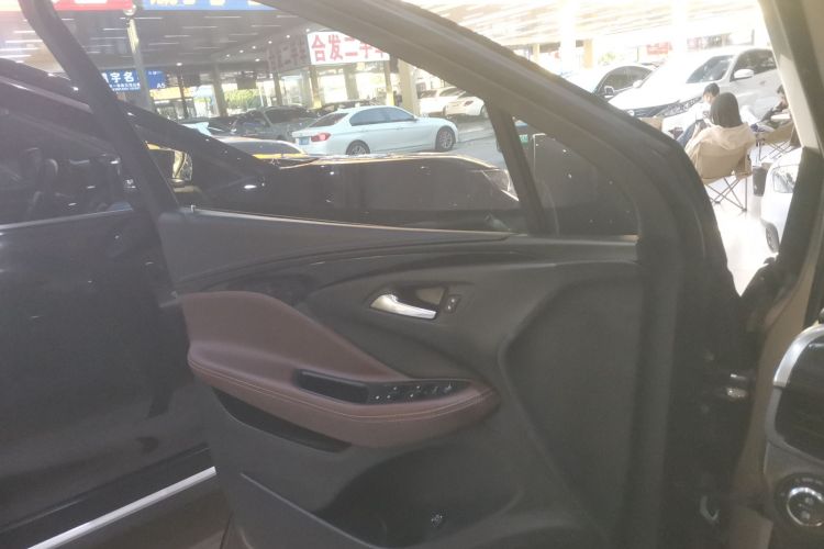 别克 昂科威 2019款 28T 四驱精英型 国VI中控内饰47