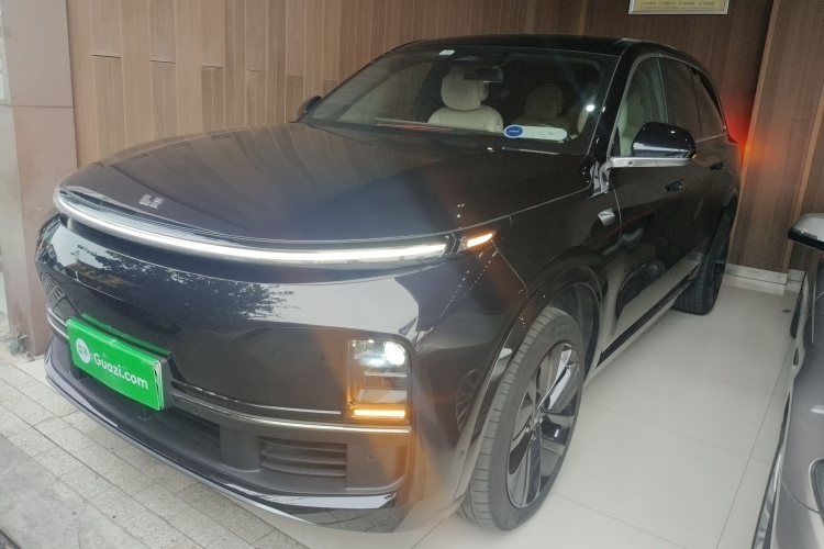 理想汽车 理想L9 2023款 Pro车身外观4
