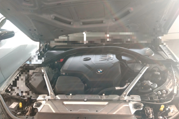 宝马4系 2024款 430i M运动曜夜套装机舱底盘24