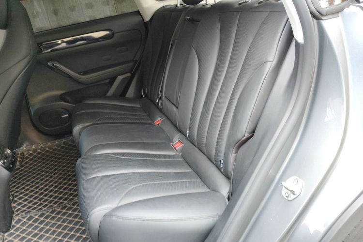 零跑汽车 零跑C11 2021款 尊享版中控内饰7004