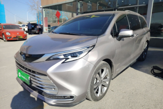 丰田 赛那SIENNA 2021款 2.5L混动 铂金版