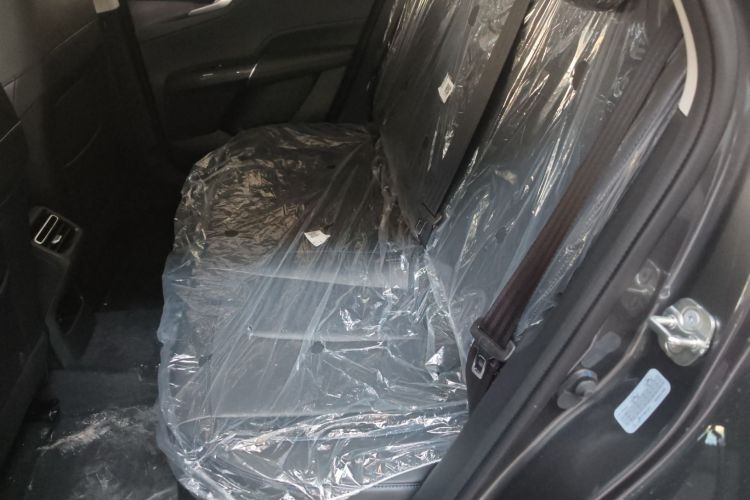 长安 逸动 2025款 蓝鲸 1.5T 500Bar尊贵型中控内饰21