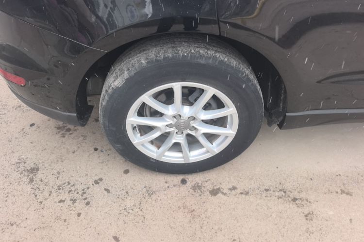 奥迪Q5 2013款 40 TFSI 进取型车身外观6003