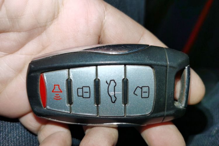 哈弗H6 2019款 运动版 1.5T 自动两驱精英型 国VI中控内饰7001