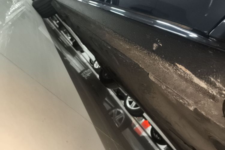 大众 帕萨特 2017款 330TSI DSG尊荣版局部细节9001