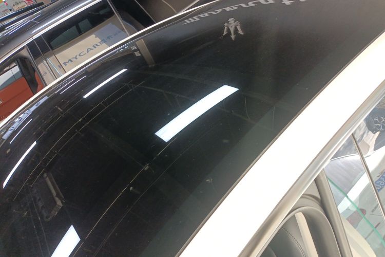 特斯拉 Model Y 2022款 改款 后轮驱动版局部细节57