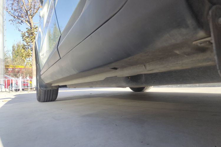 吉利几何E萤火虫 2022款 401KM 霹雳虎 4座局部细节9002