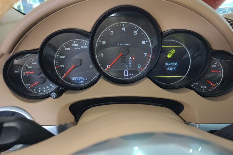 保时捷 2011款 Cayenne 3.0T中控内饰14