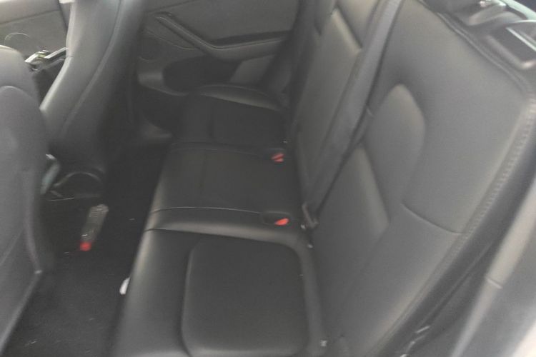 特斯拉 Model Y 2022款 后轮驱动版中控内饰21