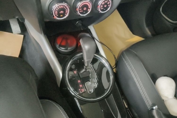 三菱 劲炫ASX 2018款 2.0L CVT两驱尊享版局部细节18