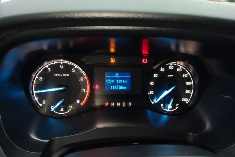 福特 撼路者 2017款 2.0T 汽油自动四驱菁英版 5座局部细节14