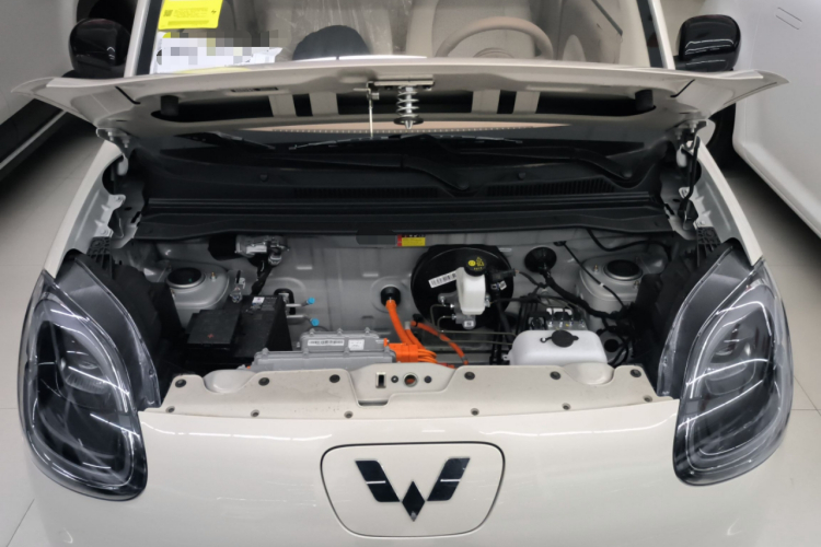 五菱汽车 宏光MINIEV 2025款 四门版 进阶款机舱底盘24